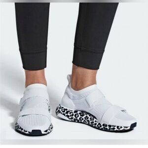 Adidas x Stella McCartney Ultra Boost Animal Print sz 6.5